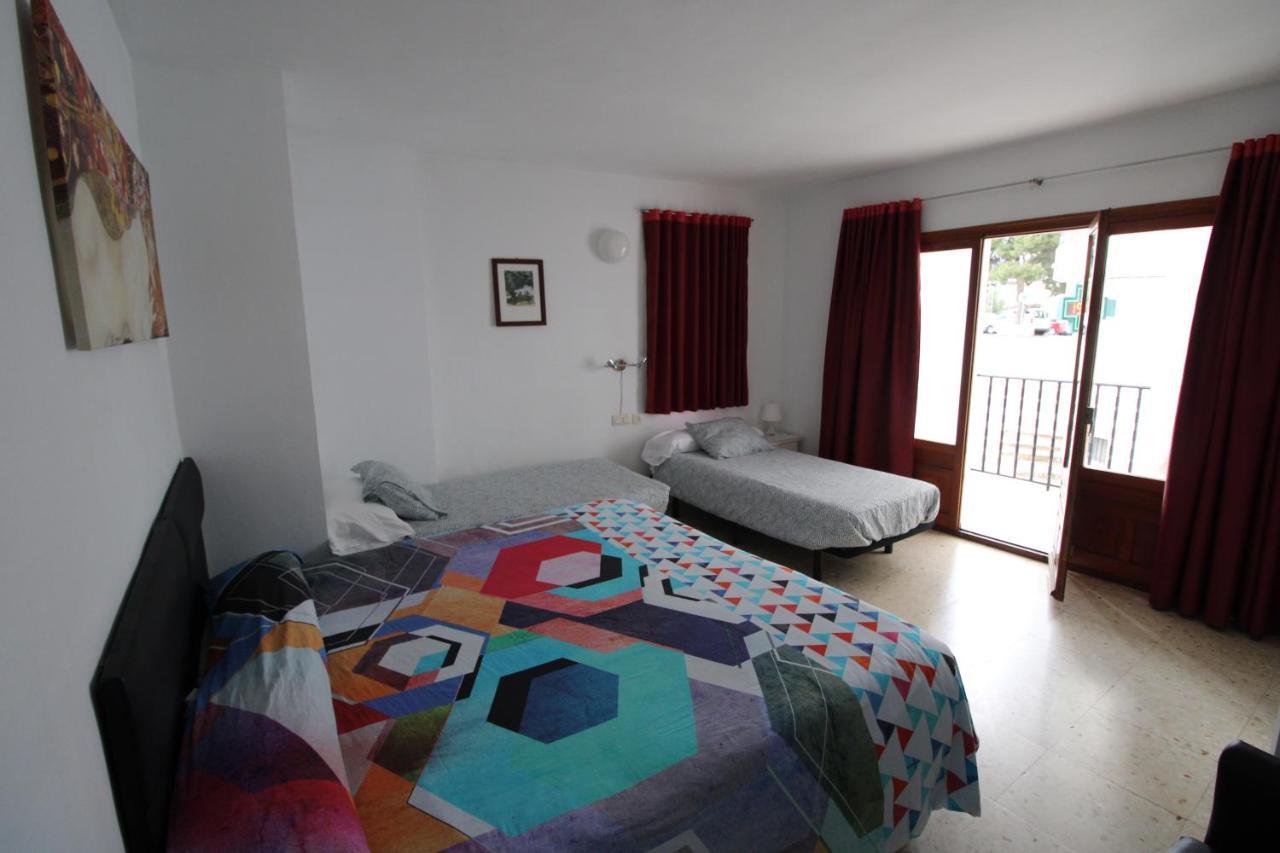 Hostal Fornet ألتيا المظهر الخارجي الصورة
