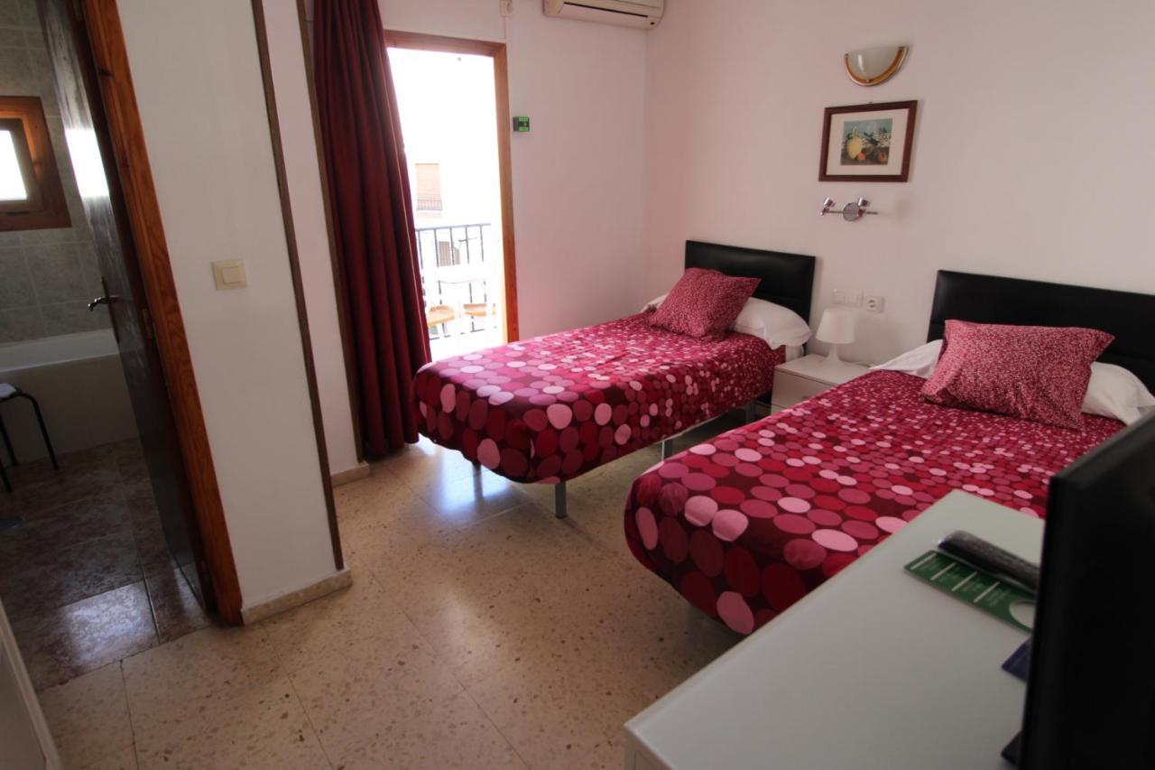 Hostal Fornet ألتيا المظهر الخارجي الصورة