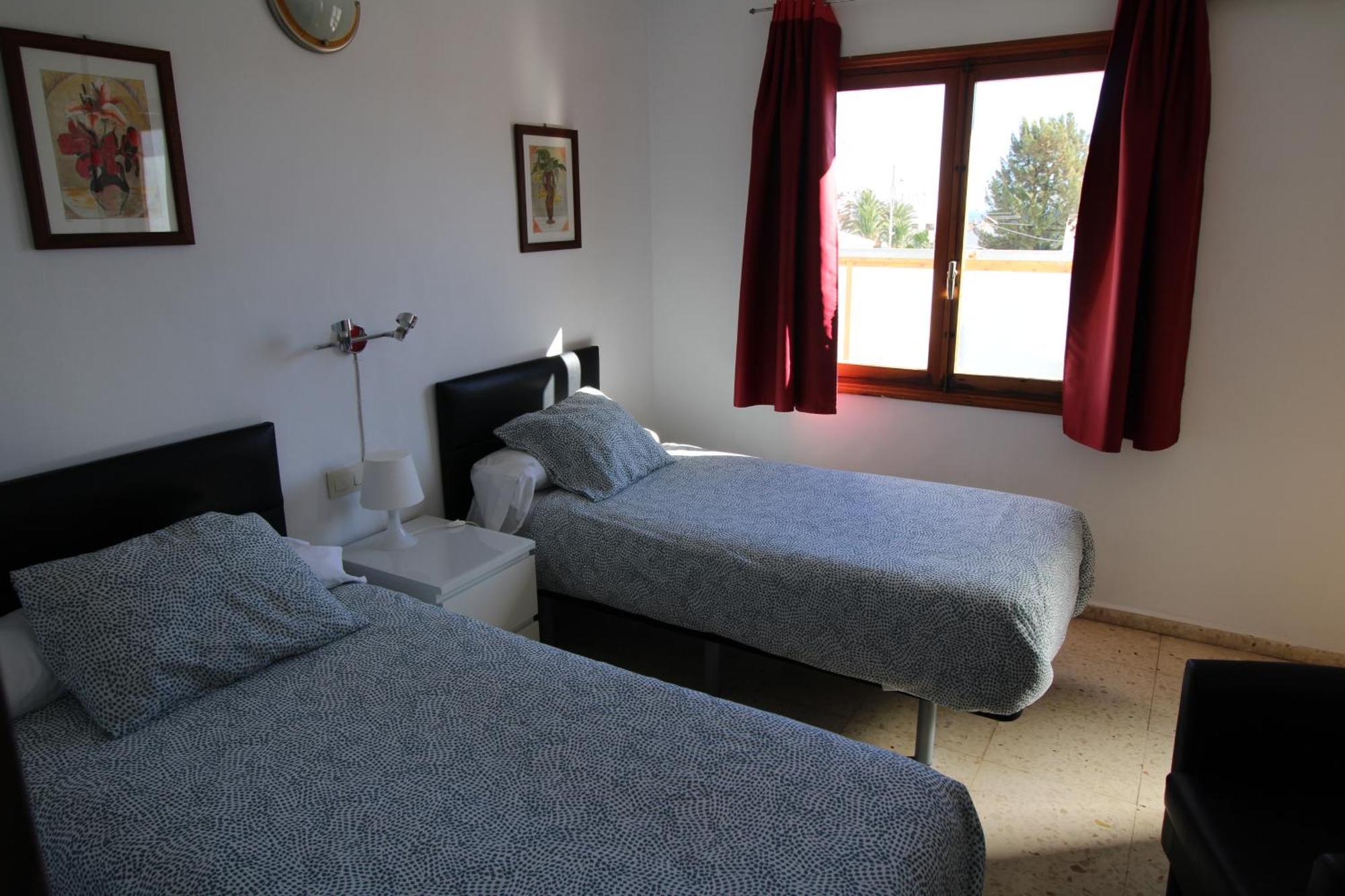 Hostal Fornet ألتيا الغرفة الصورة